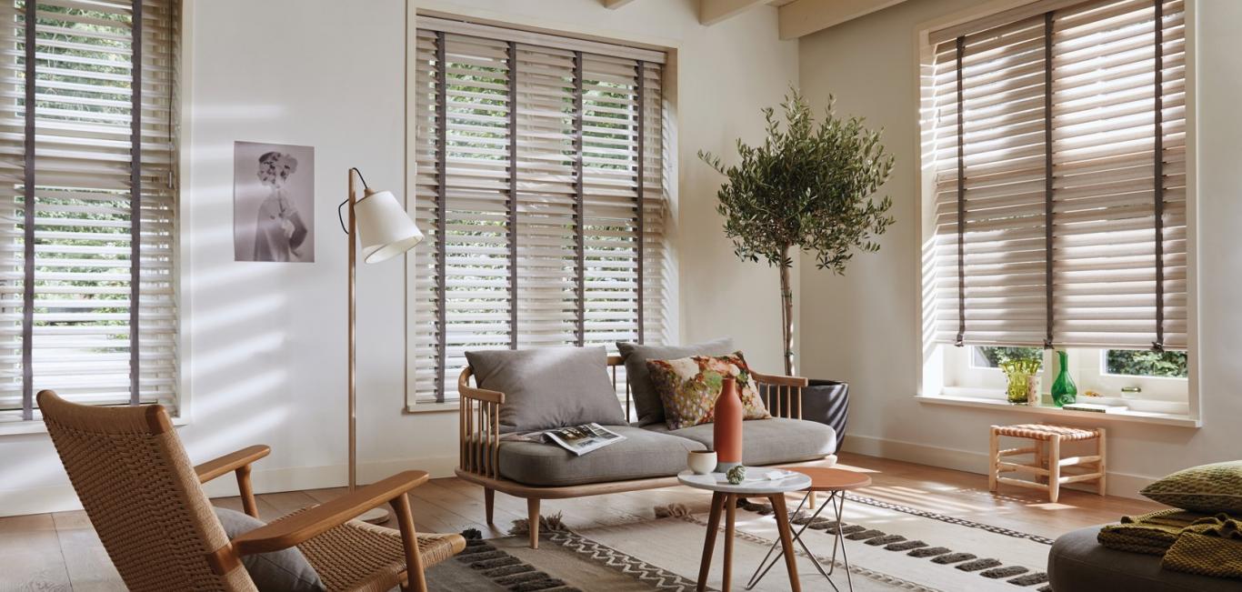Os cuidados ao comprar cortinas e persianas online